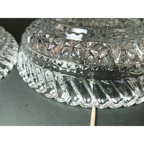 2 Vintage Fostoria Virgina Clear 5.5" Candy Bowls or Jewelry Dishes *Crack* - Picture 6 of 15